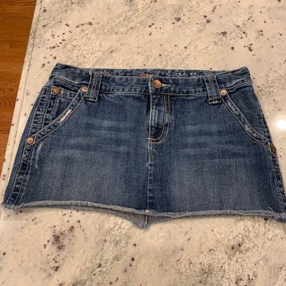 Billabong  Denim Mini Skirt sz 11 - Picture 1 of 4